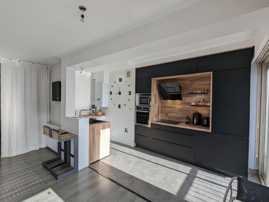 Hyper Centre La Roche Sur Yon - Appartement Spacieux Et Lumineux エクステリア 写真